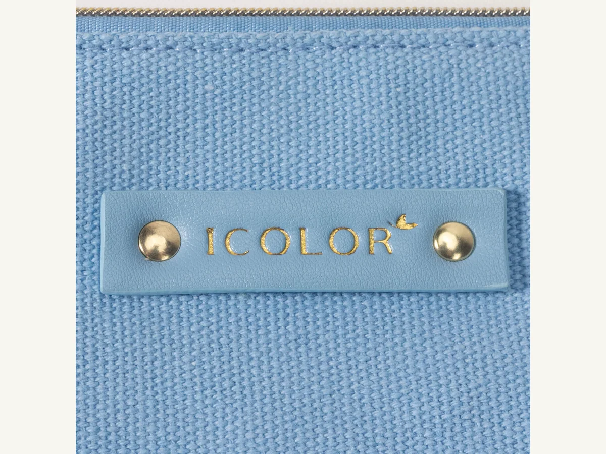 Hot stamping logo detail on canvas tote trim for premium sample review