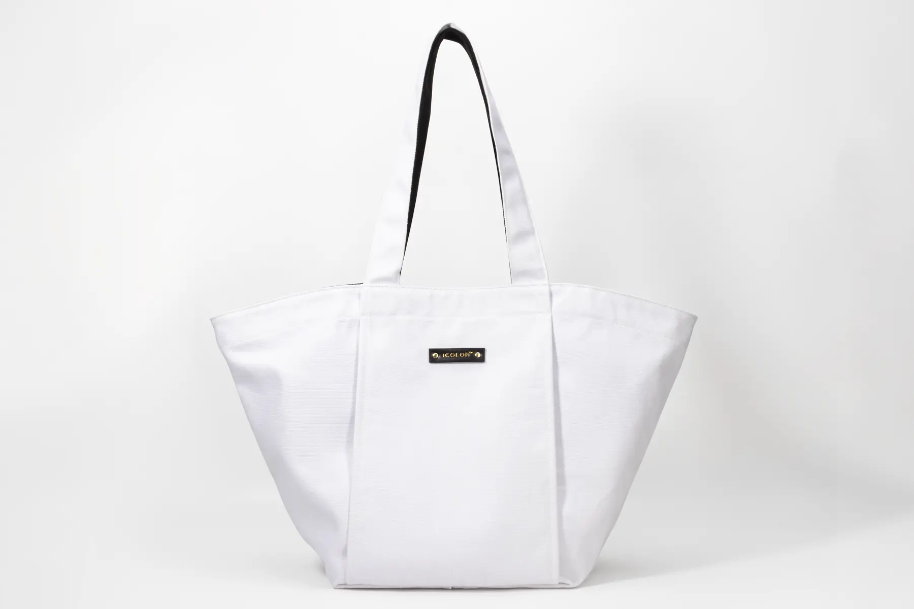 Canvas private label tote route