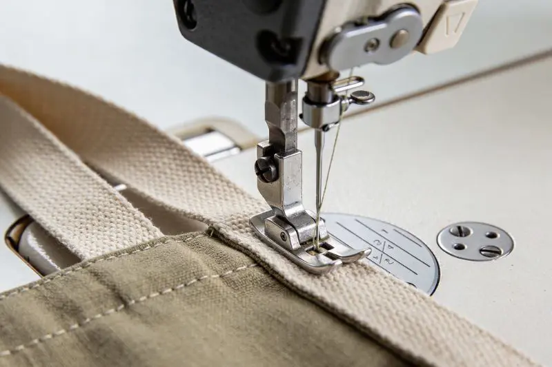 Handle stitching cost component for custom tote bag quote