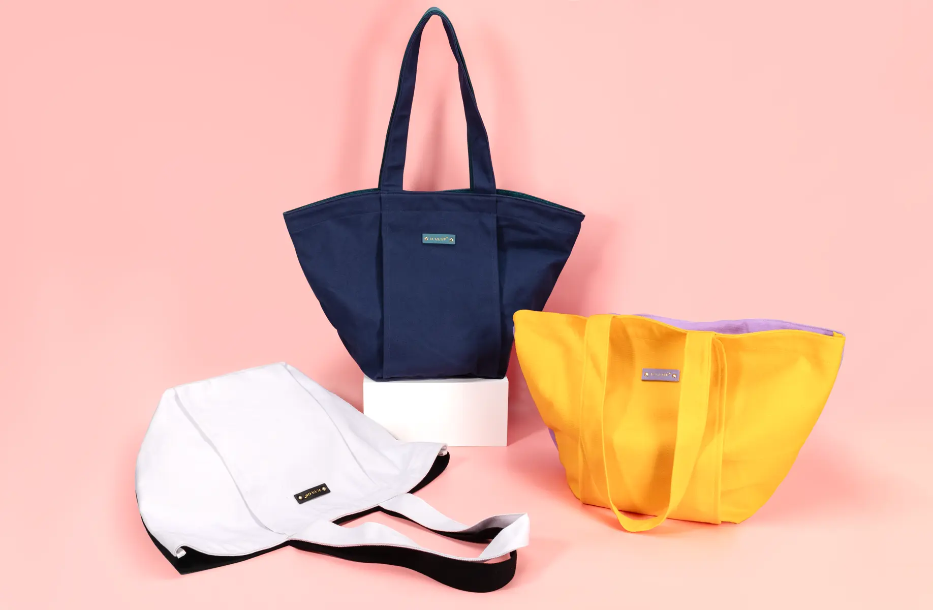 Branded tote bag logo placement review before sampling