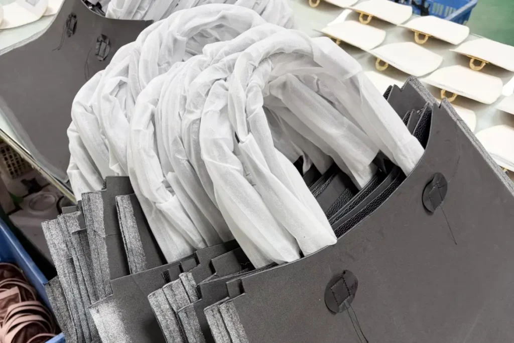 Custom Tote Bag Handle Drop: Carry Fit and Sample Guide