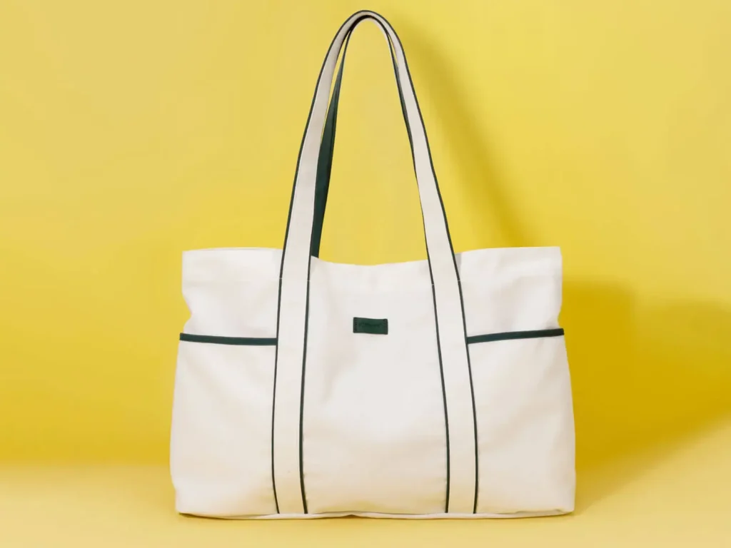 University Orientation Tote Bags for Welcome Kits